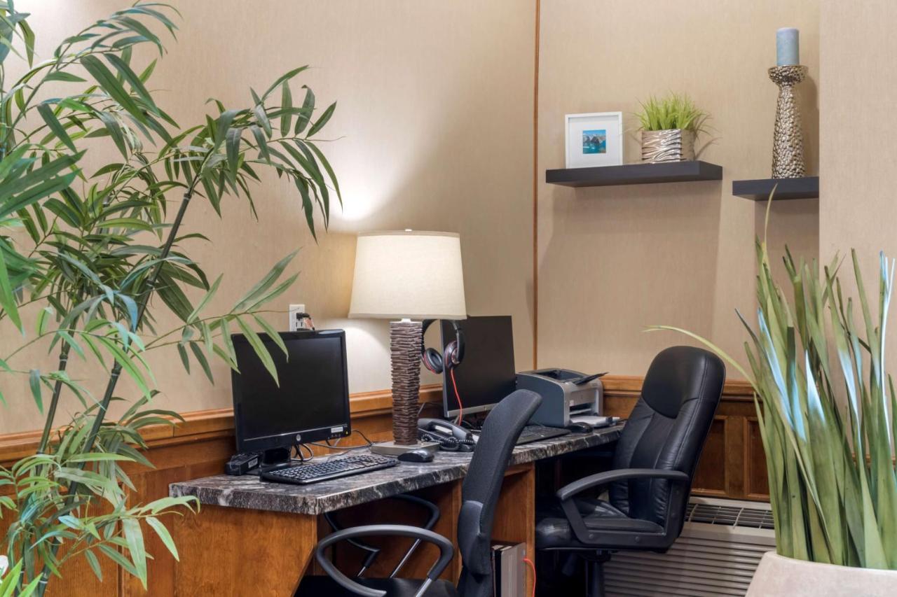 Best Western Plus Saint John Hotel & Suites Ngoại thất bức ảnh
